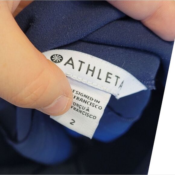 Athleta Women's Navy Blue Technical Pants Size 2 - Picture 3 of 5